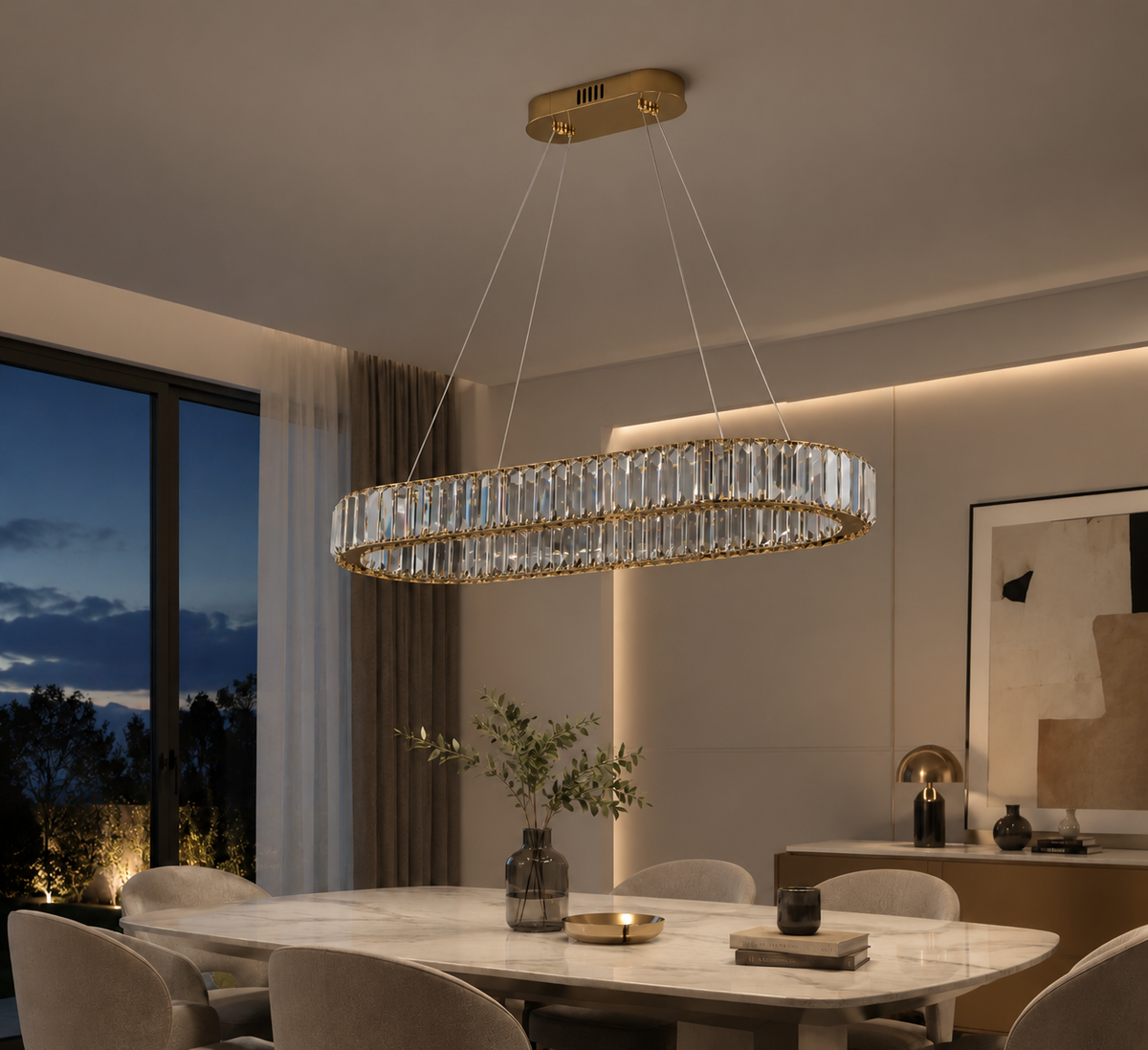 Lustre Ovale en Cristal – Élégance Dorée Moderne