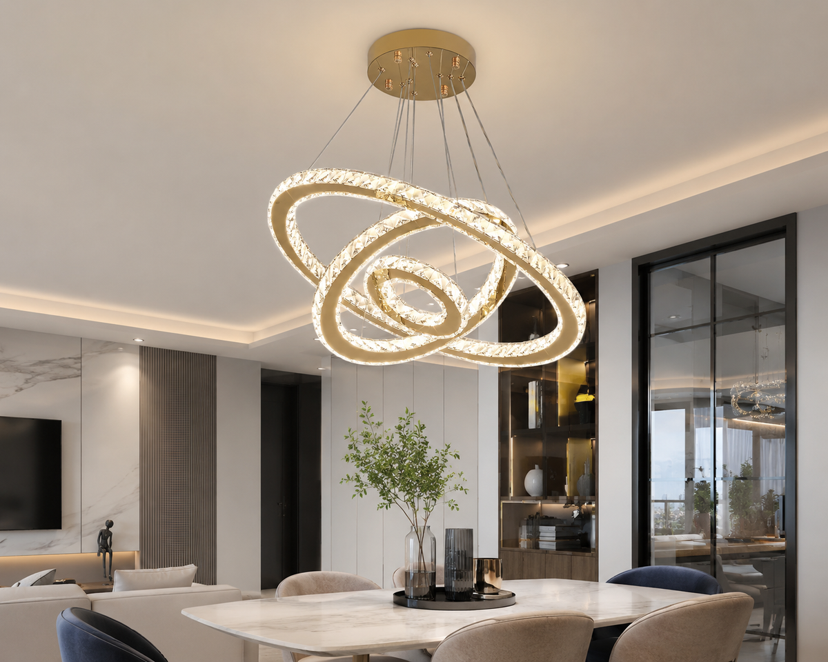 Lustre LED Prestige en Cristal – Anneaux Dorés Inox