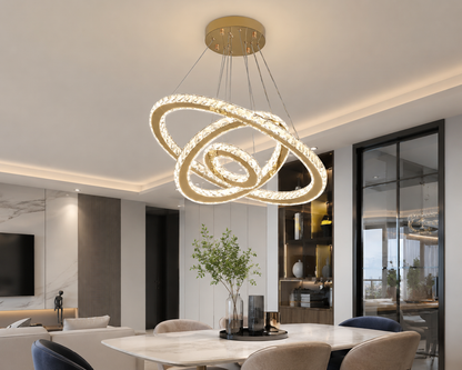 Lustre LED Prestige en Cristal – Anneaux Dorés Inox